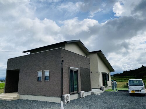 菊池市泗水町　O様邸　人工芝